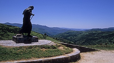Jakobsweg (Camino Francés): Alto de San Roque - Pilgerstatue - Galicia