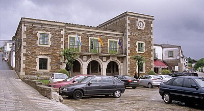 Jakobsweg (Camino Francés): Ayuntamiento (Rathaus) - Portomarin