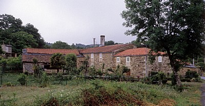 Jakobsweg (Camino Francés): Farmhaus - Palas de Rei