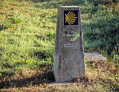 Jakobsweg (Caminho Português): Camino-Wegstein - Angueira de Suso