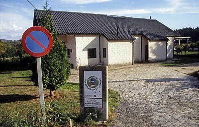 Jakobsweg (Camino a Fisterra): Albergue do Negreira - Negreira