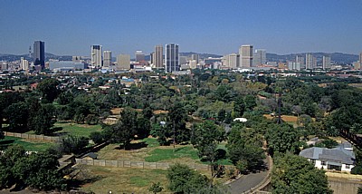 Blick von den National Zoological Gardens auf Pretoria Central - Pretoria