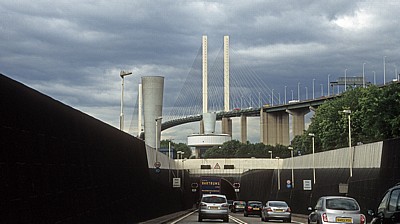 M25: Dartford Crossing – Einfahrt in den Dartford Tunnel - Kent