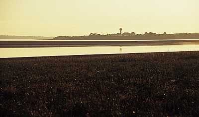 Blick auf den Tower des Liverpool John Lennon Airport - Hale