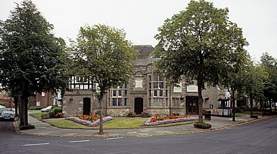King George's Drive: Sunlight Vision Museum - Port Sunlight