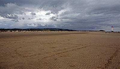 Blick über den Talacre Beach auf die Dünen - Talacre