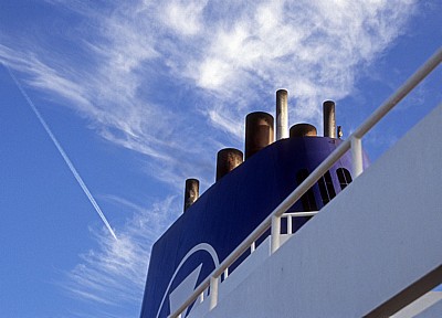 Fähre Dünkirchen - Dover: Schornstein - Dünkirchen