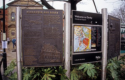 Osnabrück Square: Hinweistafel Osnabrück and Derby - Derby