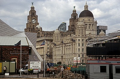Three Graces (v.l.): Royal Liver Building, Cunard Building and Port of Liverpool Building - Liverpool