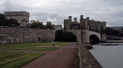 Conwy Castle - Conwy