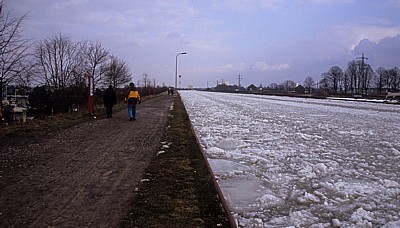 Vereister Mittellandkanal - Minden