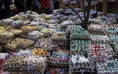 Verkaufsstand für bemalte Ostereier - Wien