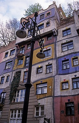 Kegelgasse: Hundertwasserhaus (Hundertwasser-KrawinaHaus) - Wien