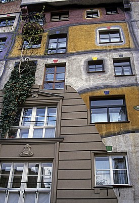 Kegelgasse: Hundertwasserhaus (Hundertwasser-KrawinaHaus) - Wien