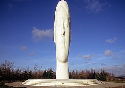 Sutton Manor Colliery: Kunstinstallation - Dream (Jaume Plensa) - Sutton