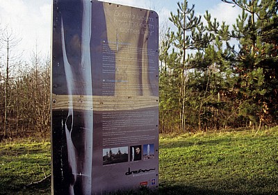 Sutton Manor Colliery: Hinweistafel zur Kunstinstallation Dream (Jaume Plensa) - Sutton