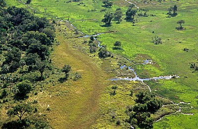 Flug Kwara - Maun: Blick auf das Delta - Okavango-Delta