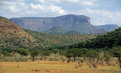 Straße Epupa Falls - Opuwo (D3700): Landschaft - Kunene