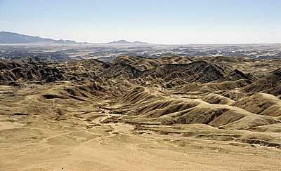 Welwitschia-Drive: Mondlandschaft - Namib