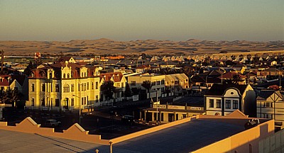 Blick vom Turm des Woermann-Hauses nach Südosten - Swakopmund