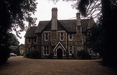 Wing Hall - Wing