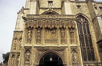 The Cathedral of Christ Church (Canterbury Cathedral, Kathedrale): Haupteingang - Canterbury