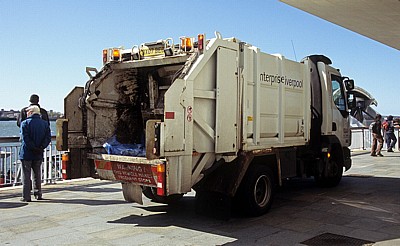 Pier Head: Müllwagen - Liverpool