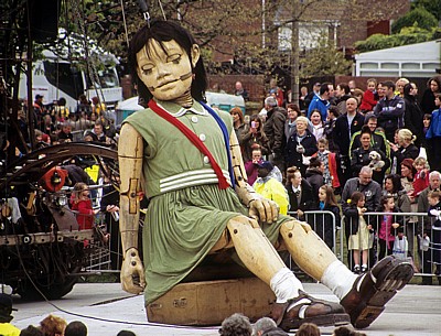 Everton Brow: Sea Odyssey - Giant Spectacular (Royal de Luxe)  - Liverpool