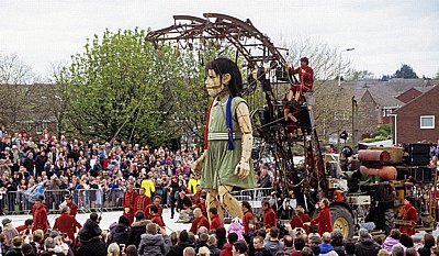 Everton Brow: Sea Odyssey - Giant Spectacular (Royal de Luxe) - Liverpool