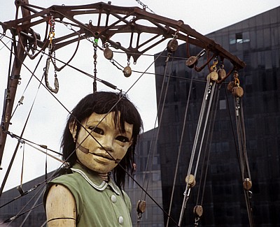 Canning Dock: Sea Odyssey - Giant Spectacular (Royal de Luxe)  - Liverpool