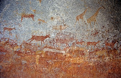 Nswatugi Cave: Felsmalereien (Bushmen paintings) - Matopos National Park