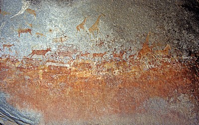 Nswatugi Cave: Felsmalereien (Bushmen paintings) - Matopos National Park