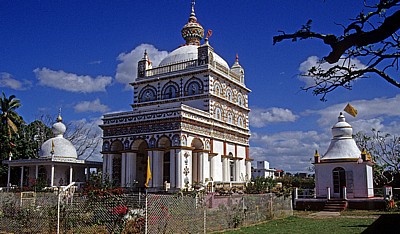 Maheswarnath Tempel (Shivalah) - Triolet