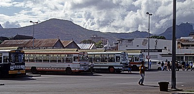 Immigration Square (Gare du Nord, Busbahnhof) - Port Louis