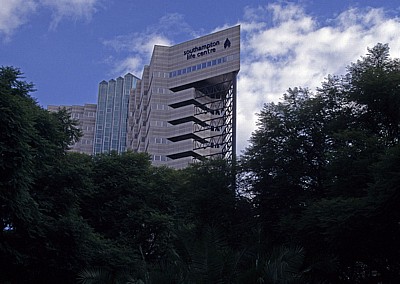 Jason Moyo Avenue: Southampton Life Centre - Harare