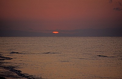 Malawisee: Sonnenaufgang - Kande Beach