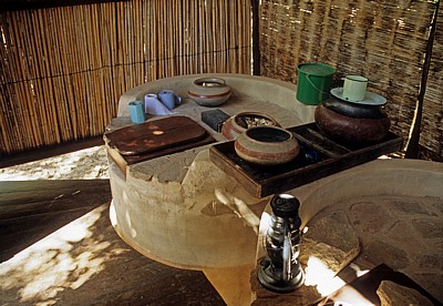 Lukwe EcoCamp: Komposttoilette (Trockentoilette) - Livingstonia