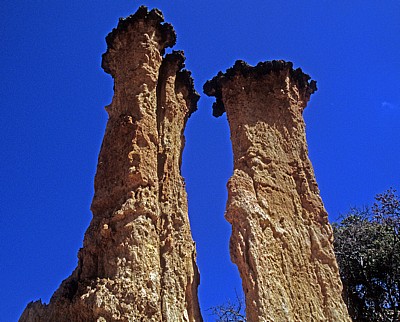 Isimilia Stone Age Site (Steinzeitausgrabungsstätte): Erdpyramiden - Isimilia