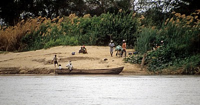 Fähranleger: Passagiere - Rufiji