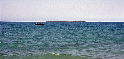 Kipepeo Beach: Blick auf den Indischen Ozean - Dhau - Daressalam