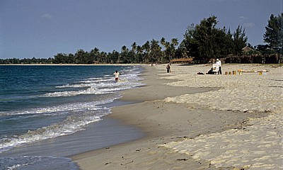 Kipepeo Beach: Strandleben - Daressalam