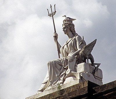William Brown Street: Walker Art Gallery (Galerie) - Statue - Liverpool