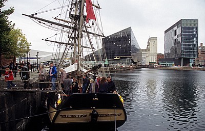Canning Dock: Segelschiff Phoenix Portsmouth - Liverpool