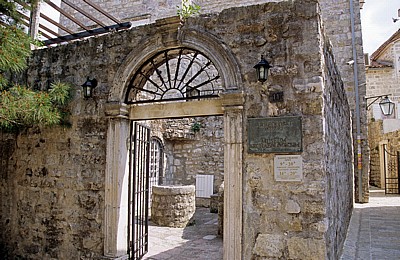 Stari Grad (Altstadt): Arheoloski Muzej (Archäologisches Museum) - Budva