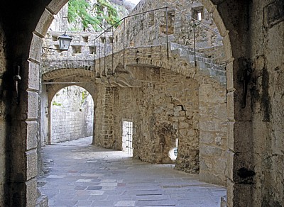 Stari Grad (Altstadt): Vrata od Gurdica (Südtor)  - Kotor