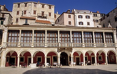 Stari Grad (Altstadt): Gradska loza (Stadtloggia) - Sibenik