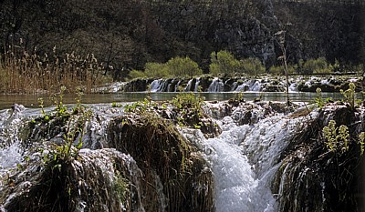 Donja jezera (Untere Seen): Novakovica brod - Wasserfälle - Nationalpark Plitvicer Seen