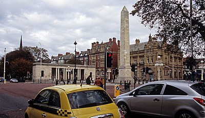 London Square: The War Memorial - Southport