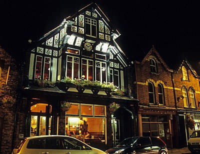 Lark Lane: Maranto's Restaurant - Liverpool