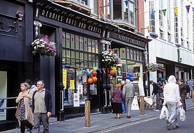 Bold Street: Rennies Gallery - Liverpool